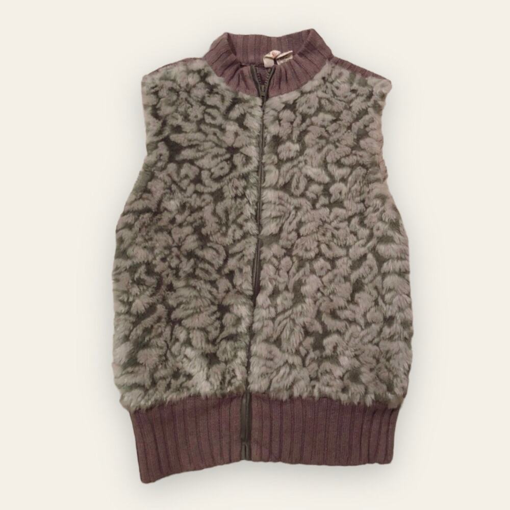 Tiara Sleeveless Gray & Brown Faux Fur Vest - Picture 1 of 8